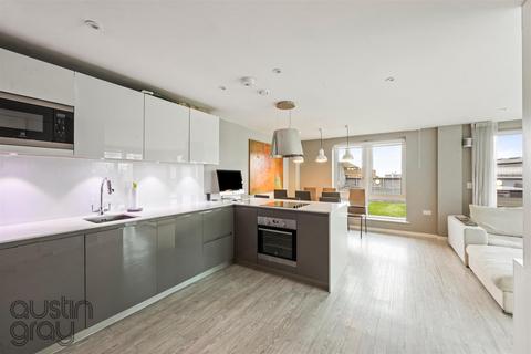 3 bedroom flat for sale, Embankment House, Fleet Street, Brighton