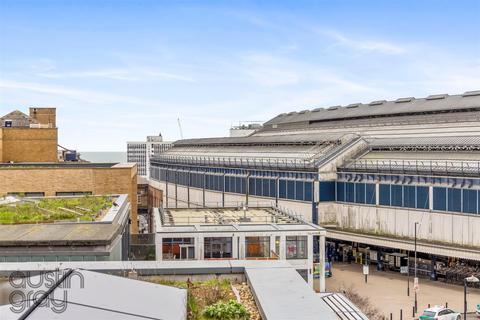 3 bedroom flat for sale, Embankment House, Fleet Street, Brighton