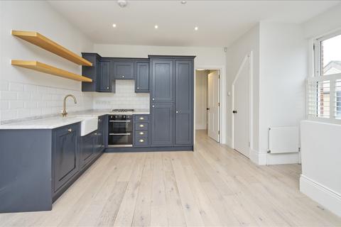 2 bedroom flat for sale, Willow Vale, Shepherd's Bush W12