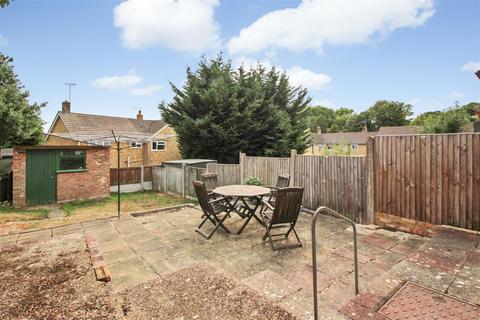 3 bedroom end of terrace house to rent, Godden Road, Canterbury, Kent, CT2