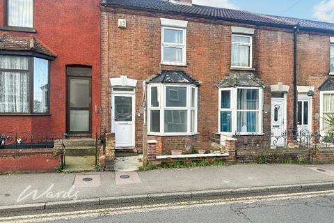 2 bedroom terraced house to rent, Malling Road Snodland ME6