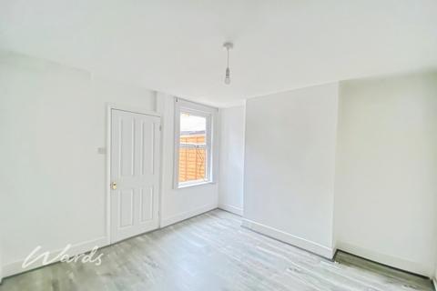 2 bedroom terraced house to rent, Malling Road Snodland ME6