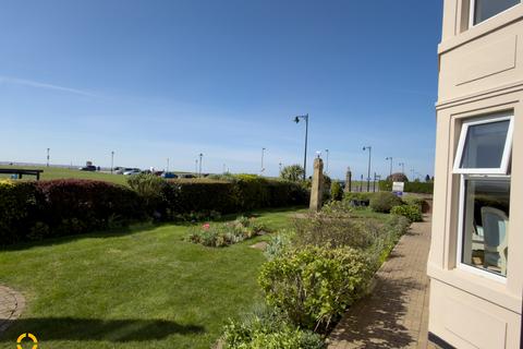2 bedroom apartment for sale, Central Beach, Lytham St. Annes, FY8