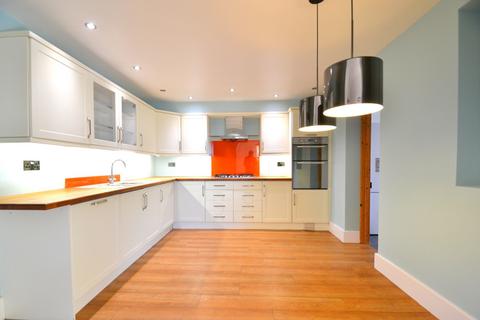 3 bedroom semi-detached house for sale, St. Johns Road, Haywards Heath RH16