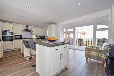 4 bedroom detached house for sale, Marchment Close, Picket Piece, Andover