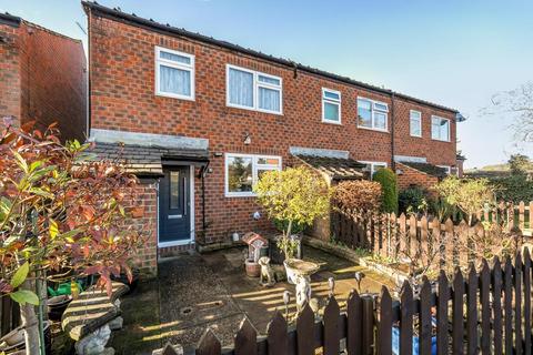 3 bedroom end of terrace house for sale, Chobham,  Surrey,  GU24