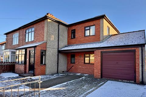 3 bedroom semi-detached house for sale, Richmond Road, Leyburn