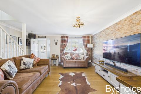 4 bedroom link detached house for sale, Orkney Close, Haverhill