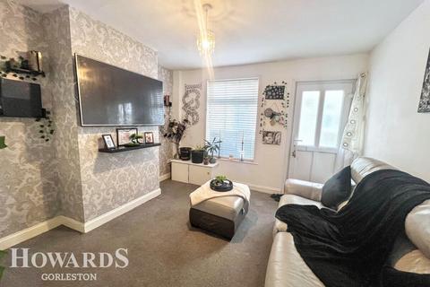 2 bedroom terraced house for sale, Drudge Road, Gorleston