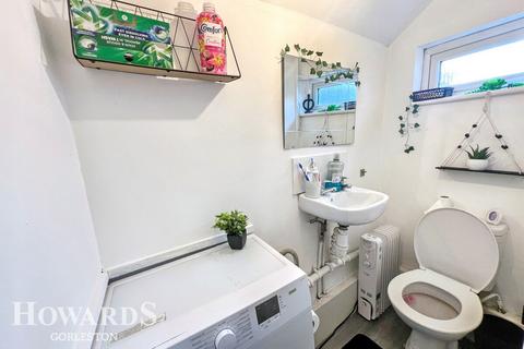 2 bedroom terraced house for sale, Drudge Road, Gorleston