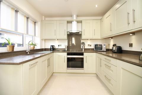 2 bedroom bungalow for sale, Ullswater Avenue,  Fleetwood, FY7