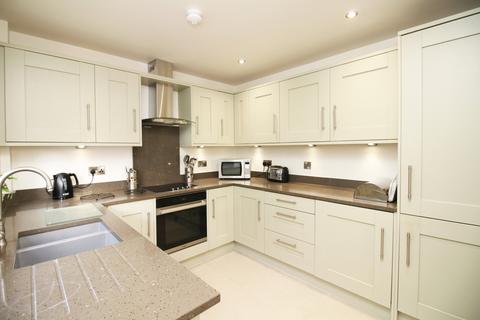 2 bedroom bungalow for sale, Ullswater Avenue,  Fleetwood, FY7