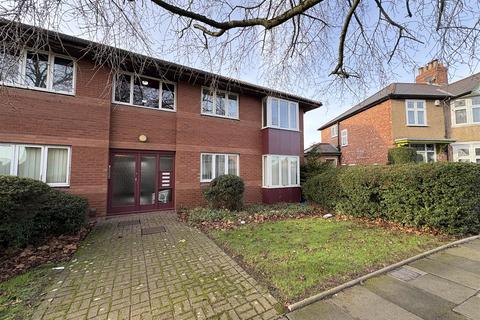 2 bedroom apartment to rent, Armstrong Court, Darlington