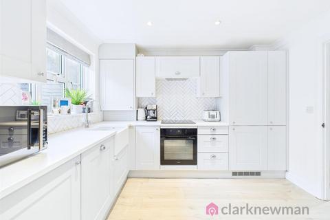 3 bedroom end of terrace house for sale, Malkin Drive, Harlow CM17