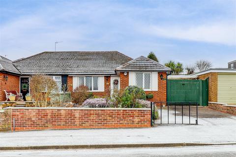 3 bedroom semi-detached bungalow for sale, Orston Avenue, Nottingham NG5