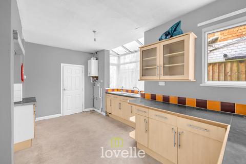 3 bedroom terraced house for sale, David Street, Grimsby DN32