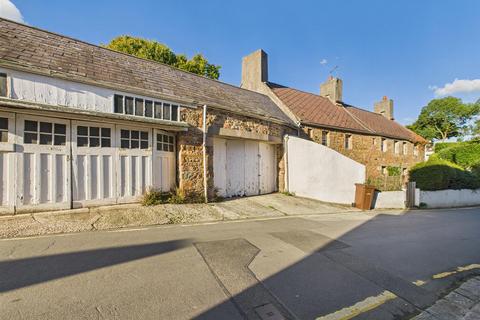 House for sale, A Charming 3 Bedroom Cottage