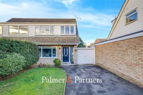 Walkers Close, Essex CM1