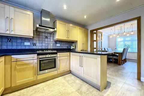 4 bedroom detached house for sale, Parkside, Hebburn, Tyne and Wear, NE31 1RP