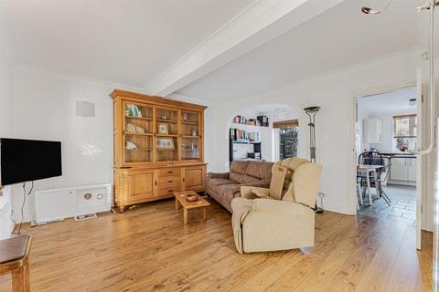 undefined, Hornbeam Grove, Chingford