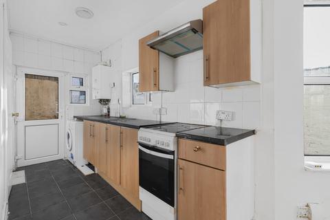 1 bedroom apartment for sale, Gillett Road, Thornton Heath, CR7