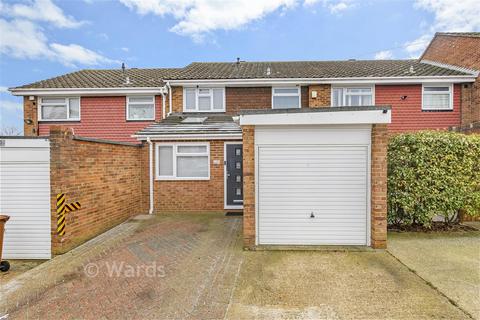 3 bedroom terraced house for sale, Wall Close, Rochester ME3