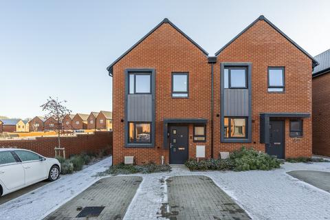 3 bedroom semi-detached house for sale, Blackmoor Road, Whiteley PO15