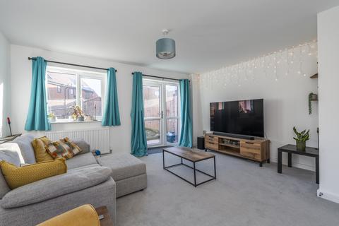 3 bedroom semi-detached house for sale, Blackmoor Road, Whiteley PO15