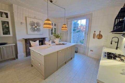 2 bedroom flat for sale, Windsor Square, Exmouth, EX8 1JU