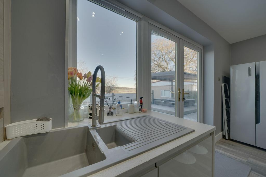 Kitchen/Utility