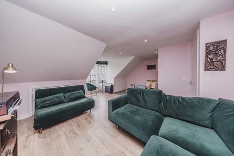 3 bedroom maisonette for sale, 16 Douglas Terrace, Edinburgh, EH11