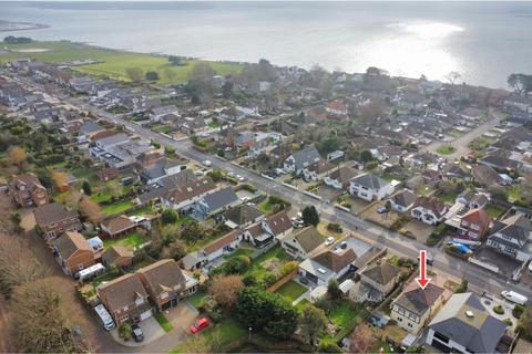 4 bedroom detached house for sale, Lulworth Avenue, Poole BH15