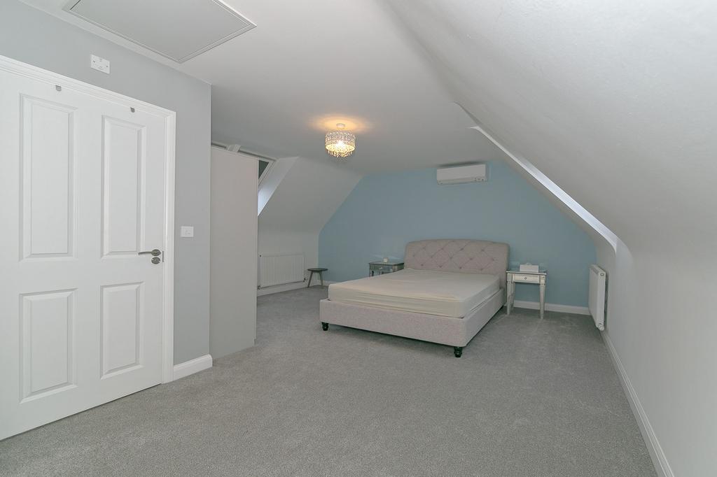Principal Bedroom