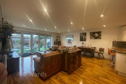 3 bedroom detached house for sale, Annie Road, Snodland, Kent