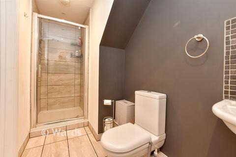3 bedroom detached house for sale, Annie Road, Snodland, Kent