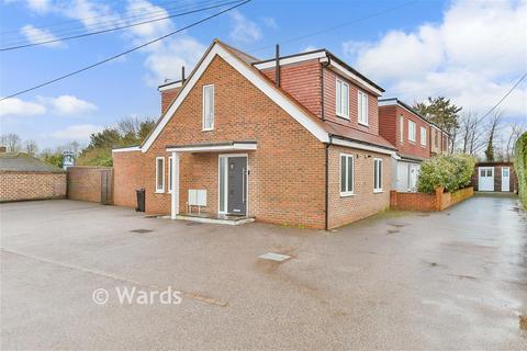 undefined, Annie Road, Snodland, Kent