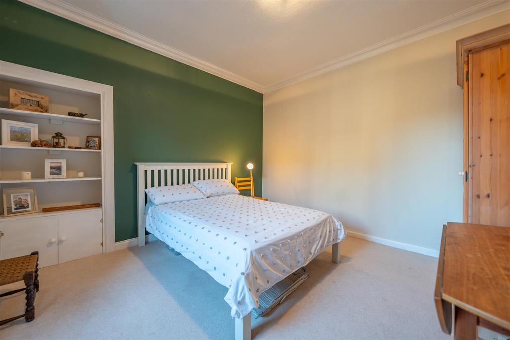 Glover-16.jpg