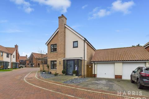3 bedroom detached house for sale, Kiln Road, Ardleigh, Colchester, Essex, CO7