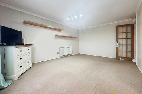undefined, Ross Close, Essex CB11