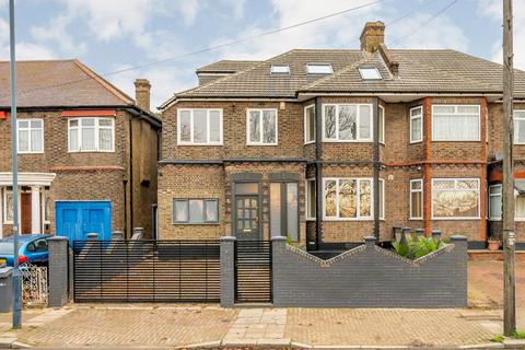 4 bedroom semi-detached house for sale, Donnington Road, London NW10