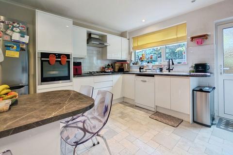 undefined, Gabalfa Road, Swansea SA2