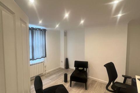 1 bedroom flat to rent, West Street , Brighton BN1