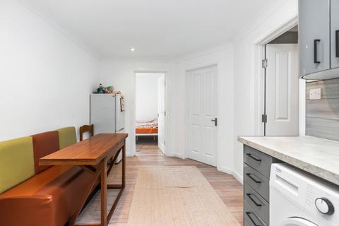 1 bedroom flat to rent, West Street , Brighton BN1