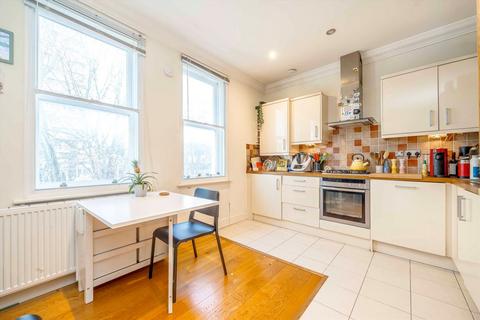 1 bedroom flat to rent, Fulham Palace Road, London W6