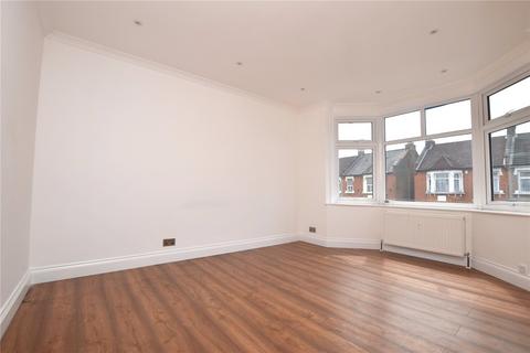 3 bedroom terraced house for sale, Wards Road, Ilford IG2