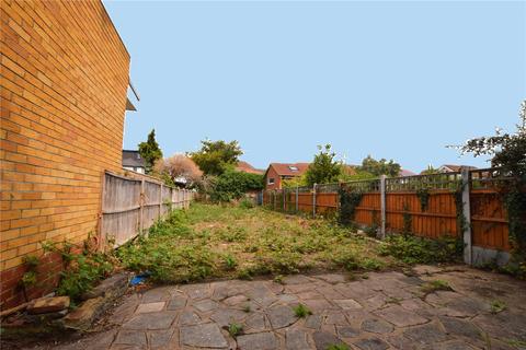 3 bedroom terraced house for sale, Wards Road, Ilford IG2