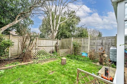 2 bedroom flat for sale, Ethelwulf Road, Worthing, West Sussex, BN14