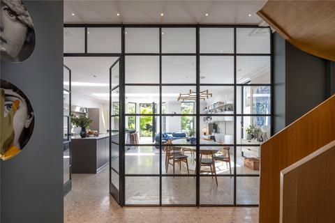 4 bedroom apartment for sale, King Henrys Road, Primrose Hill, London, NW3