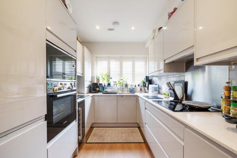 3 bedroom house to rent, Zion Place, Thornton Heath, CR7