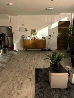 1 bedroom flat to rent, Woolwich Road Ground floor flat London SE7 8LQ
